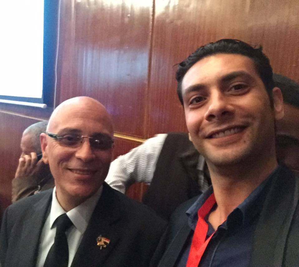 Ramy-Ayoub-Awarded- with Maged Elkady, the chairman of The Tourist Complex Corporation in the Red Sea