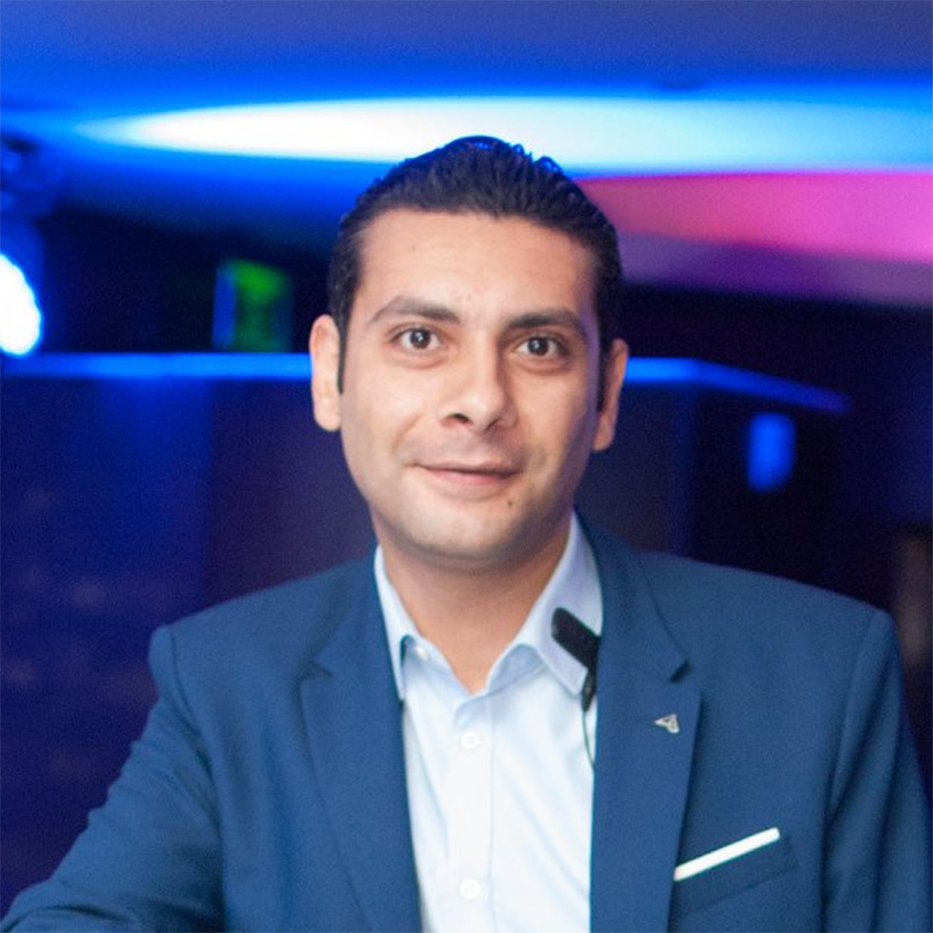Ramy Ayoub Marketing Professional, Entrepreneur, and pioneer in digital transformation.